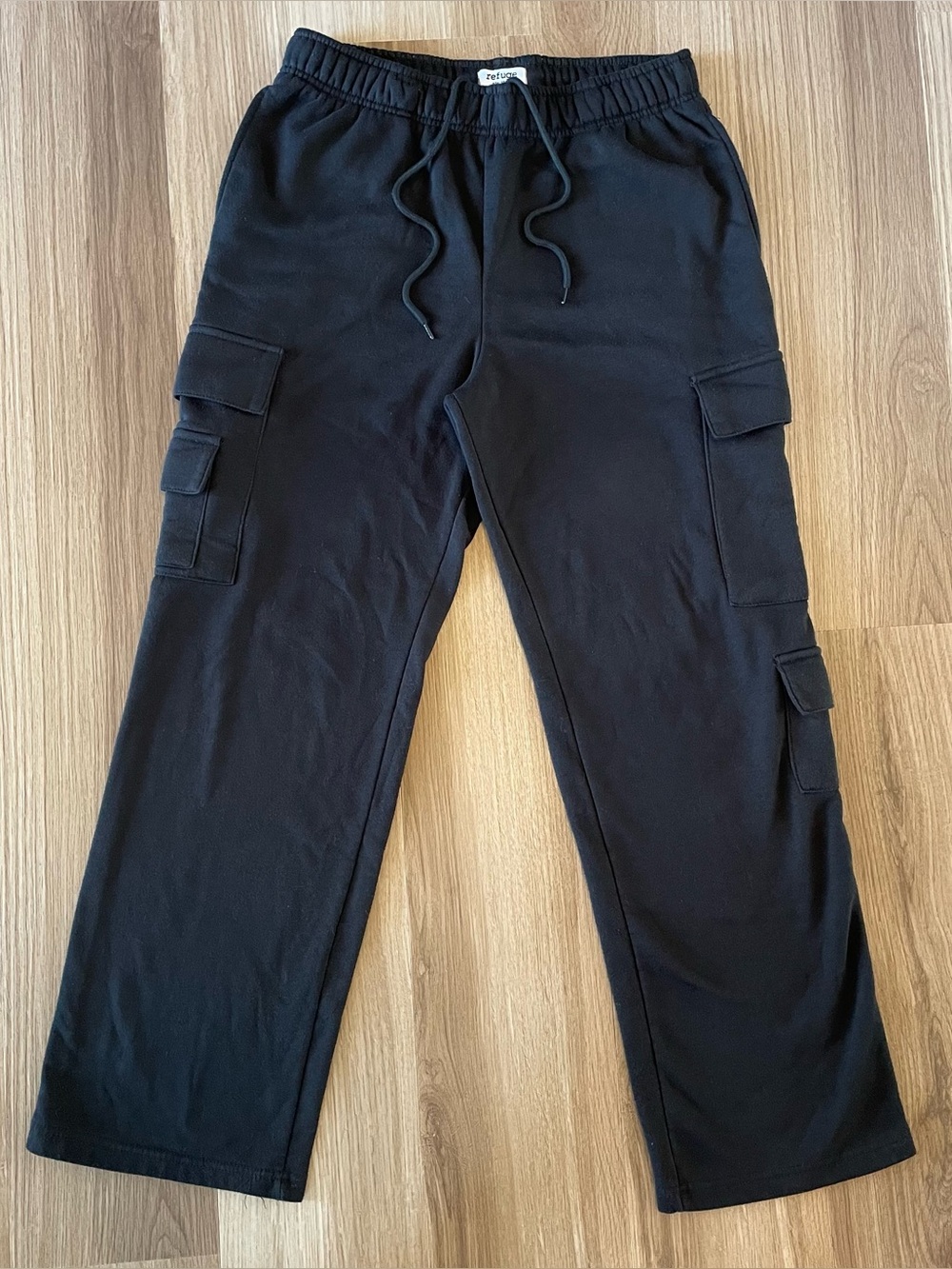 Refuge Athletics Women’s L Black Fleece Cargo Sweatpants Straight Leg Streetwear